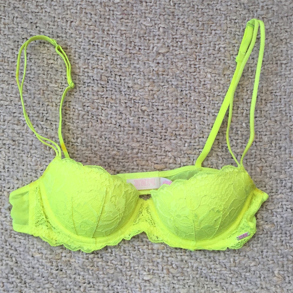 Victoria’s Secret Pink Date Push-Up Bra